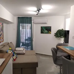 Comfy Studio Near White Tower Θεσσαλονίκη